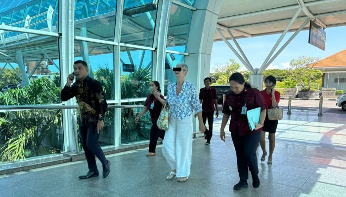 Bule Australia Pemegang Kitas Investor dan Direktur Perushaan Jasa Konsultan di Bali Dideportasi